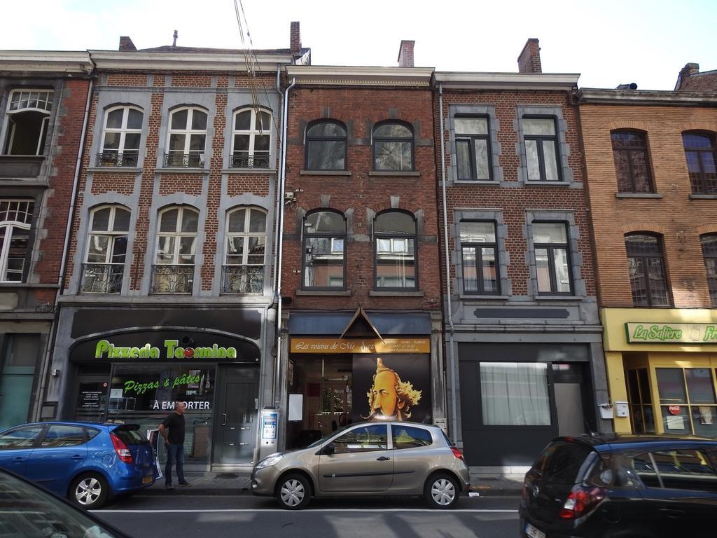 Hotel Les Voisins De Mr Sax Dinant Esterno foto