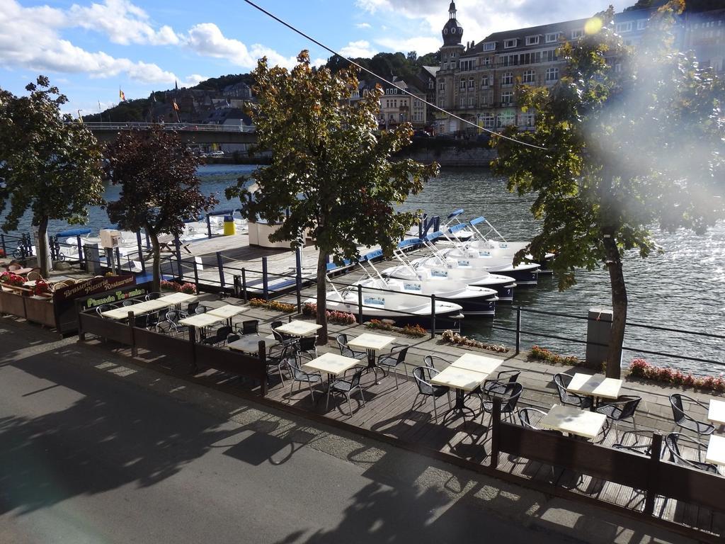 Hotel Les Voisins De Mr Sax Dinant Esterno foto